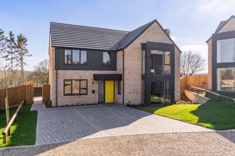 View Full Details for Woodlands Grove, Stapleford Abbotts